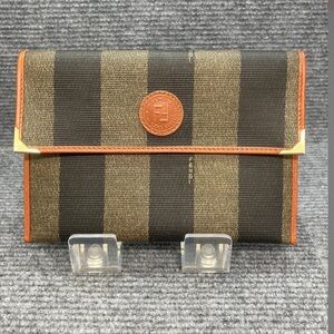 Fendi Pequin clutch